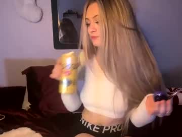 At Chaturbate People Call Me Lovelylexi21! I Am From California, United States