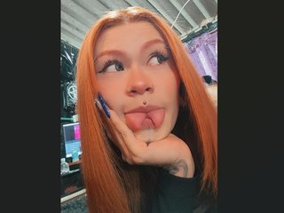 I Have Red Hair! I'm 25 Years Old And I Am Hispanic, I Am Named Neicaru