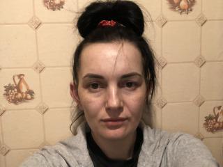 I Prefer To Speak English! I Have Black Hair