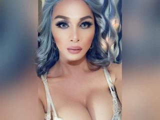 French Or English Or German Are My Native Languages And I'm A Cam Alluring Tranny, I'm 25 Years Old