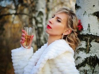 I'm A Live Cam Horny Sweet Thing! I Am A Blonde, My Age Is 36 Yrs Old, At BongaCams People Call Me KirstenDesire