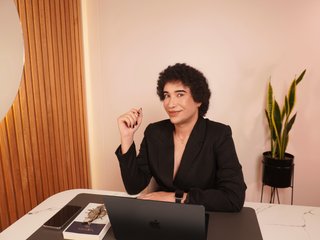 I Have Black Hair, I Am Nativeamerican And 40 Is My Age! At Streamate People Call Me DayOw