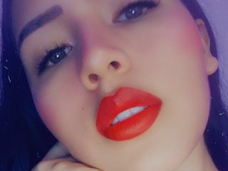 I Am A Brunette! At BongaCams I'm Named AntonellaLee- And I'm A Camwhoring Sensual Hottie