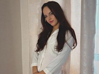 English Is My Language! My Age Is 19 Years Old And I Have Brown Hair