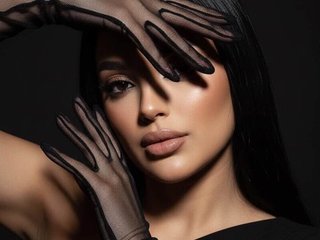 22 Is My Age! I Am Hispanic And My Model Name Is ValaCorleone! I Have Black Hair