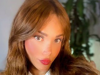 29 Is My Age, I Am Hispanic! My Model Name Is Missvaleriew00, I Have Brown Hair