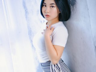 I'm A Camming Cute Woman! I Am A Brunette And People Call Me AkemiChu