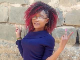 I Prefer To Speak English, My Age Is 21 Years Old! I Have Black Hair