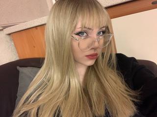 I'm A Webcam Sexy Lady And My Model Name Is KayseFros