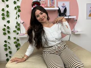 My ImLive Name Is DannyLuuu, English Or Spanish Are My Native Languages! I'm 23 Years Of Age