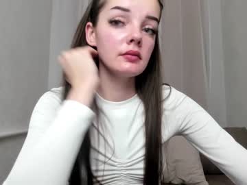 My Age Is 19 Years Old, At Chaturbate People Call Me Bertaowennn