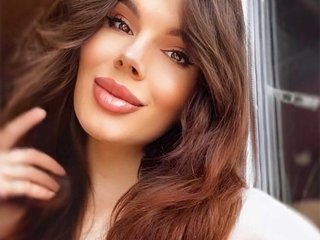 I'm A Sex Cam Horny Transsexual! I Live In Array And I Am A Brunette