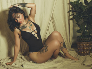 I Am Named KatherinPetrova And A Camming Appealing Bimbo Is What I Am! 29 Is My Age