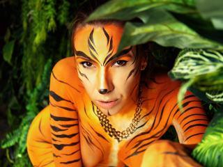 My Model Name Is VanessaJonsonIZ, I Have Brown Hair, My Age Is 25 Yrs Old
