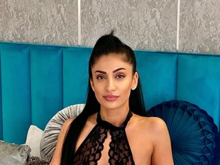 I Am A Brunette And A Camming Provocative Lady Is What I Am, My Name Is CrystalLowe