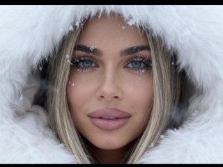 I Am Caucasian And I Have Black Hair, I'm N! My Streamate Model Name Is BlueEyesPrincess