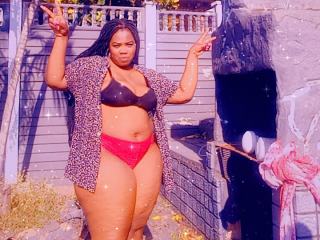 At ImLive People Call Me PinkMagic, I'm A Sex Chat Alluring Honey, English Is My Native Language
