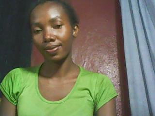 I'm 25 Yrs Old And I Prefer If We Speak French Or English Or Italian! My XLoveCam Model Name Is ElysahSexy