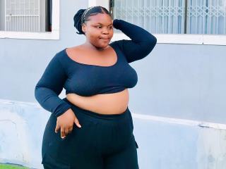19 Is My Age, I Have Black Hair, My Name Is SexyBliss25